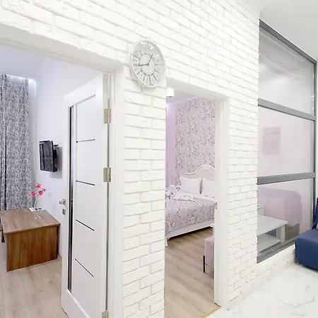 удатного 5 Apartment