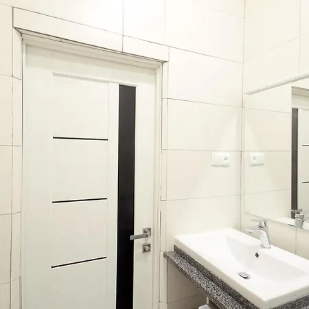 удатного 5 Apartment *